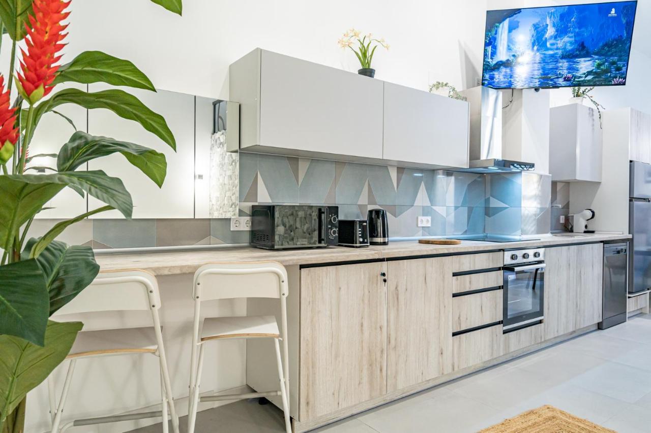 Exquisite Studio Apartment With An Original Design Valencia Exterior foto